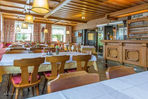 Gasthof Neuhofen Eugendorf Extérieur photo